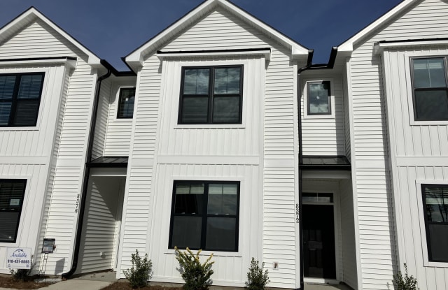 8372 Paramount Point - 8372 Paramount Point, Leland, NC 28479