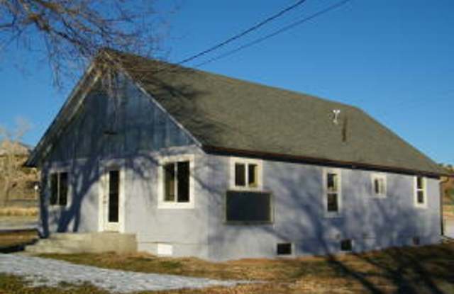Charming 2 Bedroom Home- PRICE REDUCED! photos photos