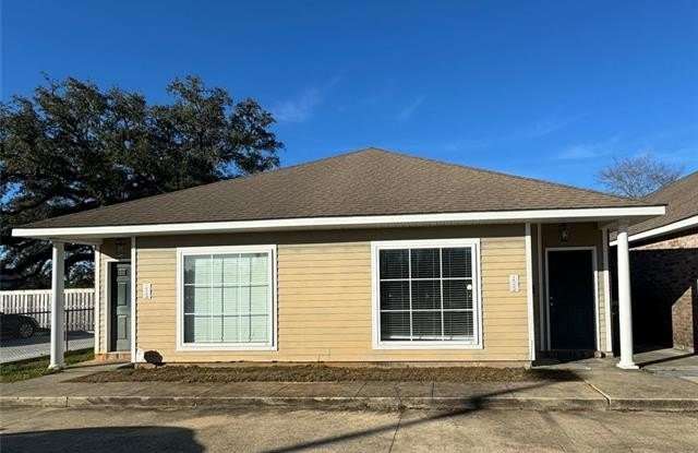 1608 WESTERN Avenue photos photos
