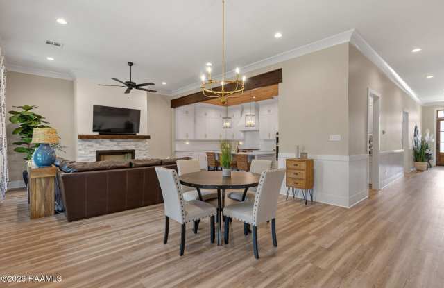 219 Harvest Creek Lane Gallery 3