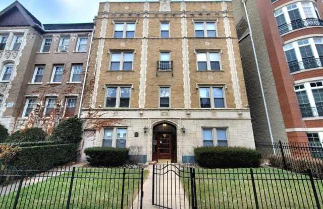 638 Wrightwood photos photos