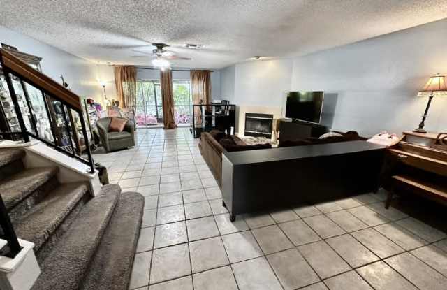 2752 Lancaster Court Gallery 2