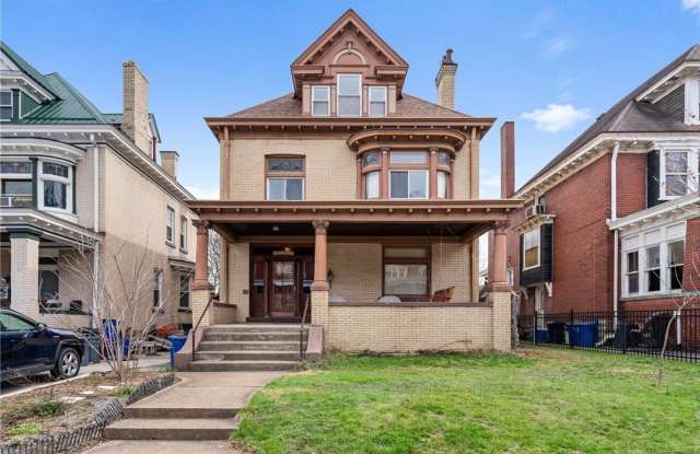 922 Jancey St photos photos