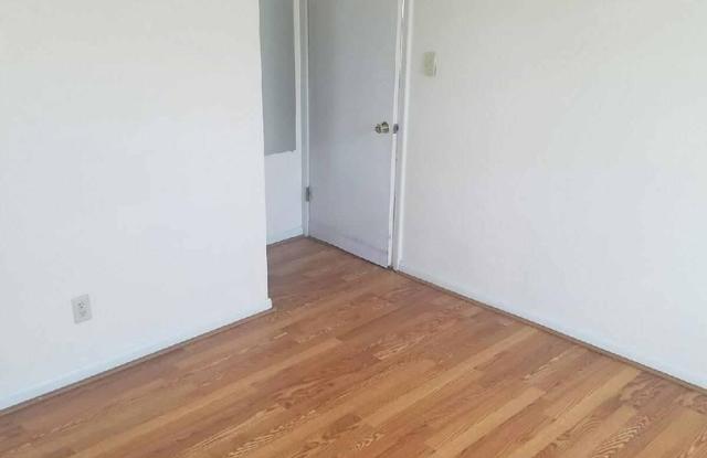 Two bedroom House with Attached Garage photos photos