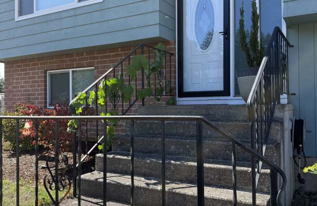 18741 Allegheny Dr Gallery 2