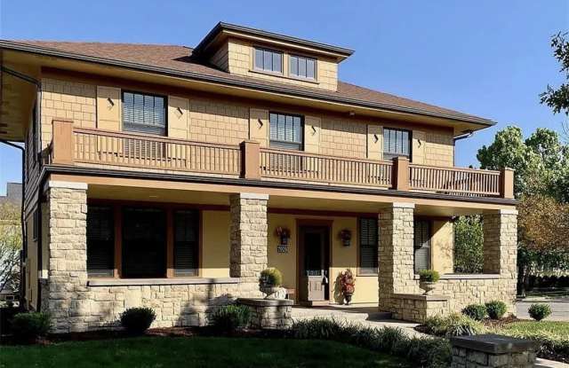 7925 North Lane Avenue photos photos