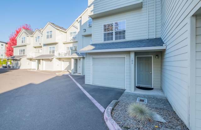 Stylish 2-Bedroom Condo Near OSU – Spacious Garage, Balcony Modern Comfort! - 2837 Southwest Western Boulevard, Corvallis, OR 97333 Stylish 2-Bedroom Condo Near OSU – Spacious Garage, Balcony Modern Comfort! - 2837 Southwest Western Boulevard, Corvallis, OR 97333