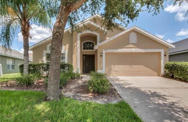 13839 OCEAN PINE CIRCLE - 13839 Ocean Pine Circle, Alafaya, FL 32828
