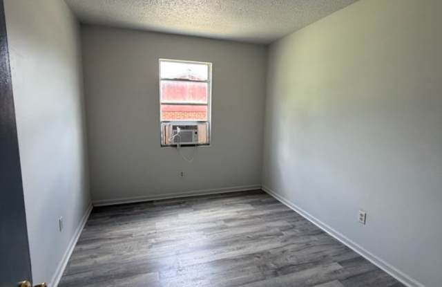 216 Horton Drive - B Gallery 4