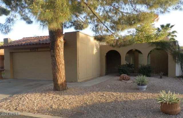 4027 W HARMONT Drive photos photos