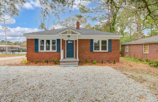Fully Renovated 3-Bedroom Corner-Lot Gem Near Downtown Columbia  USC! photos photos