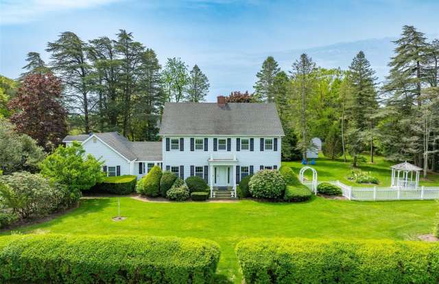 110 Sleepy Hollow Lane Gallery 3