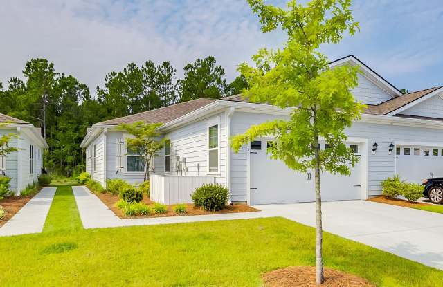 Beautiful 3 bedroom 2 bath Townhome in Savannah Quarters photos photos