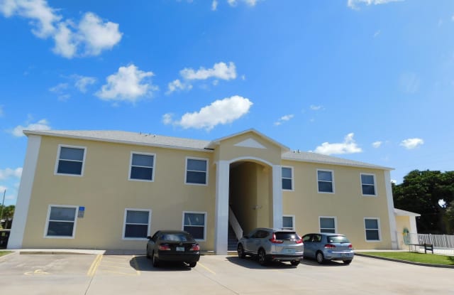 860 S Orlando Avenue unit: 3 photos photos 860 S Orlando Avenue unit: 3 photos photos