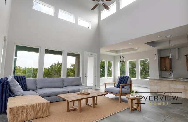 1314 Clayton Nolen Gallery 3