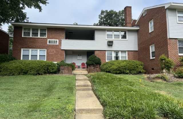 709 Daniels Street Apt D photos photos