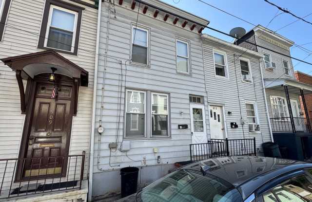511 W ARCH STREET photos photos