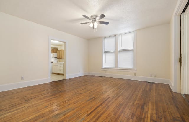 1217 Windsor Avenue - A photos photos