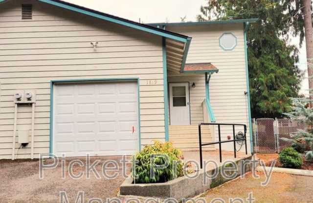 1819 NW Estrellita Ln - 1819 Estrellita Lane Northwest, Silverdale, WA 98383