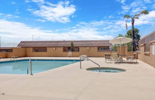 2/2 photos photos 2/2 photos photos