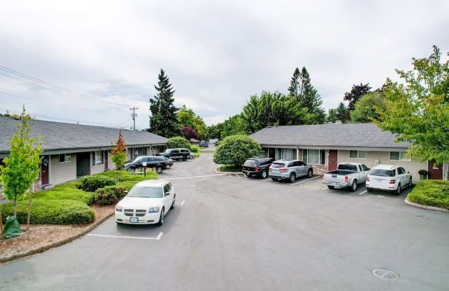 Fairway Village Apartments photos photos