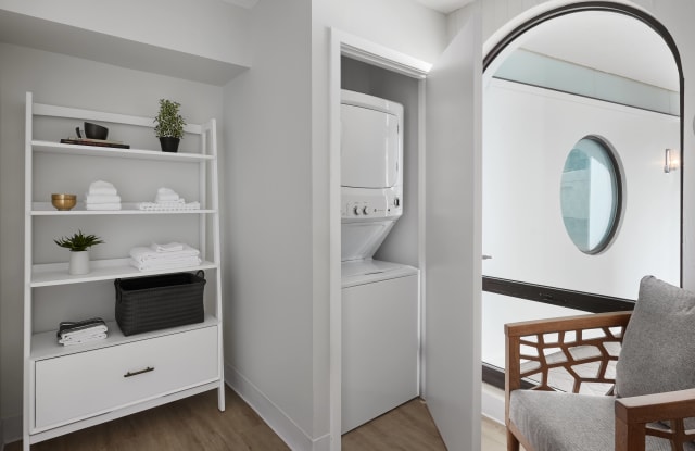 River City Apartments Gallery 4
