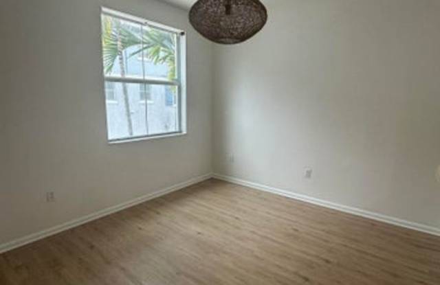 1530 VIA DE PEPI 72, Boynton Beach, FL 33426 - 8240 Gallery 3