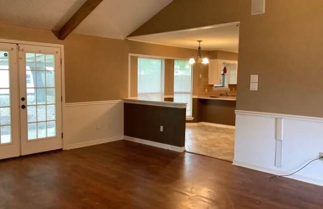 5416 Hollyhock Lane Gallery 3