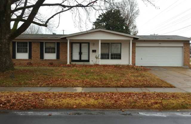 1605 Loveland Dr - 1605 Loveland Drive, Florissant, MO 63031