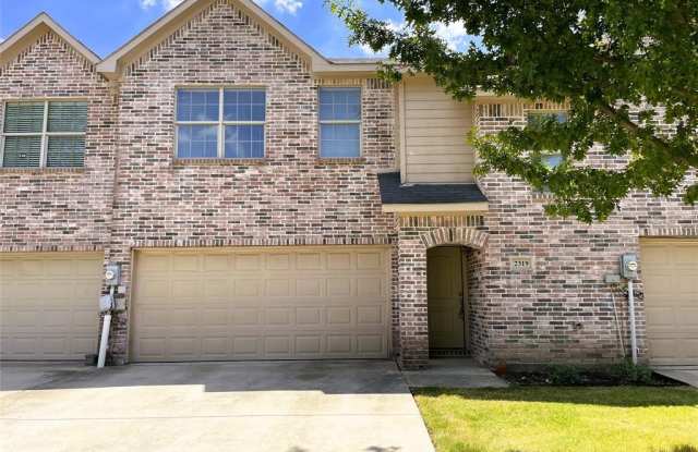 2319 Calendar Court - 2319 Calendar Court, Grand Prairie, TX 75050