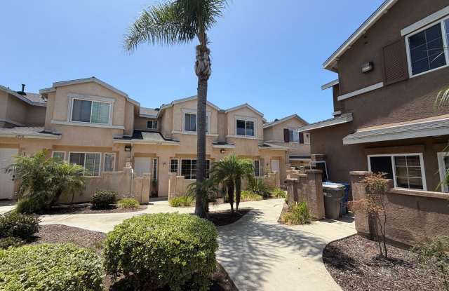 Luxury 2 Bedroom Townhome! 2 car Garage! photos photos Luxury 2 Bedroom Townhome! 2 car Garage! photos photos