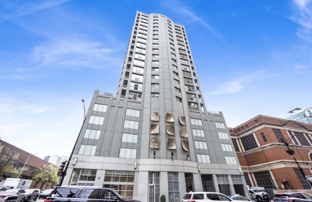 600 North Dearborn Street photos photos