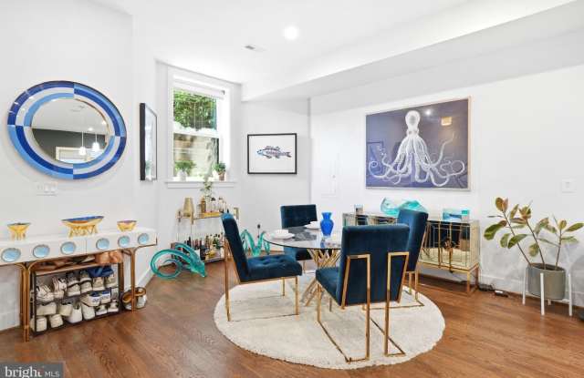 145 ADAMS Street NW Gallery 3