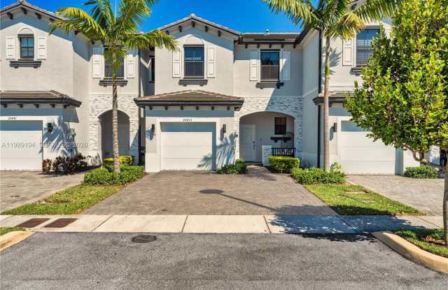 20433 NW 4th Ct photos photos