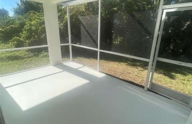 5012 Chiquita Boulevard S Gallery 2