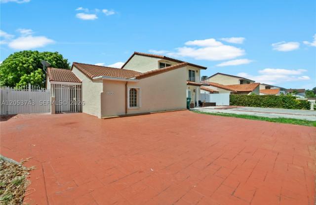12262 SW 10th St photos photos