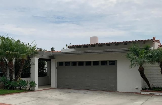 677 Vista Bonita - 677 Vista Bonita, Newport Beach, CA 92660
