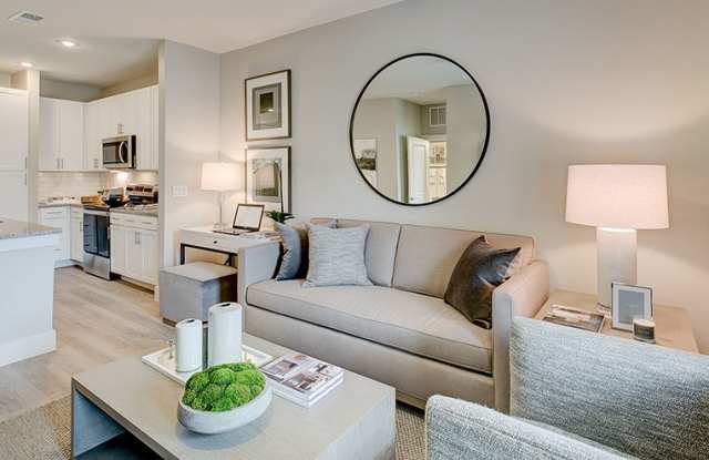 Riverhaus Creekside Apartments Gallery 2