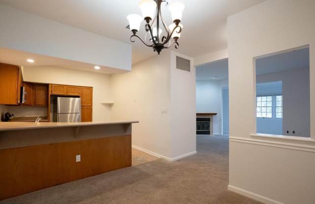 2707 Summerview Way Gallery 2
