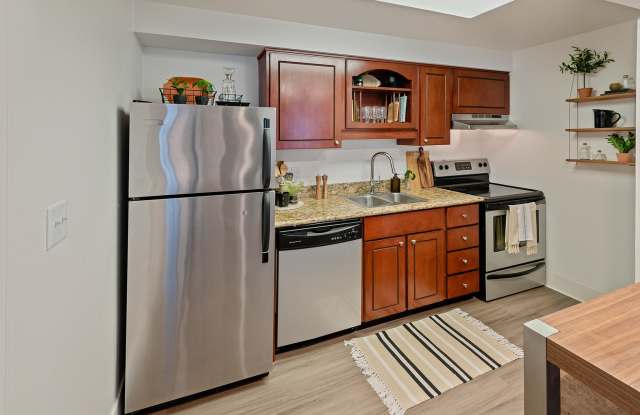 Sullivans Ridge photos photos