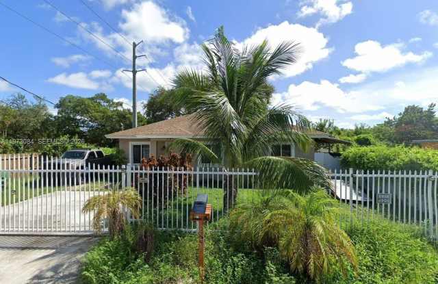 8297 NW 12th place photos photos