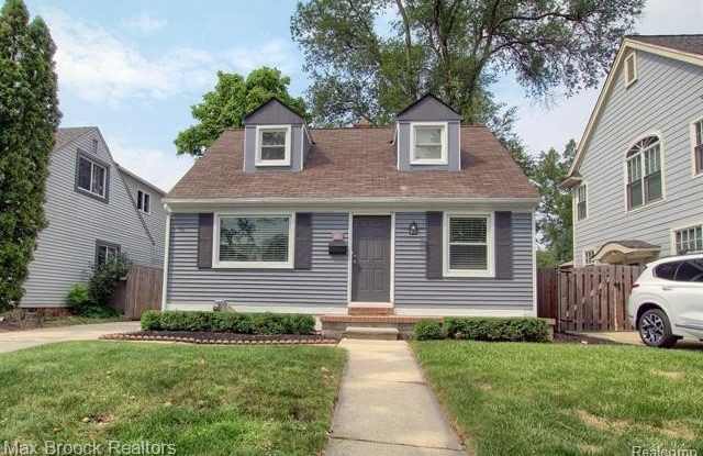 1901 HAYNES Street photos photos