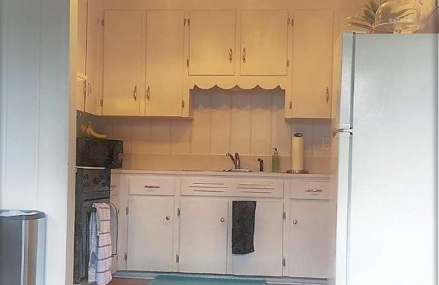 1511 Briarfield Dr Gallery 2