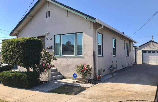 Great 2 Bed 1 Bath House with Garage in Richmond -- COMING SOON !!! photos photos