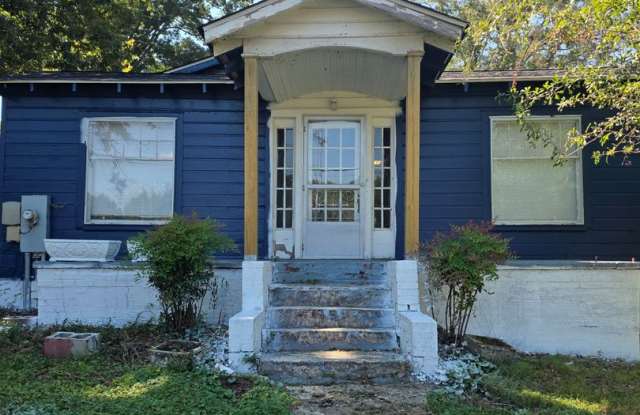 3 Bedroom Home In Heart of East Ridge photos photos