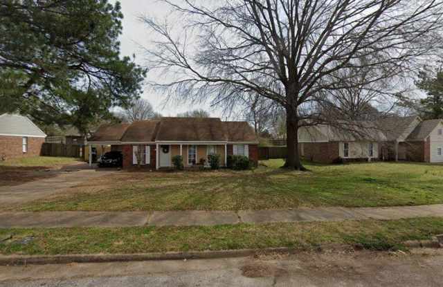 COMING SOON!! Spacious 3-Bedroom, 2-Bath Home in Horn Lake – Only $1,550/Month! photos photos