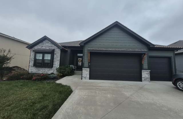 17205 W 197th St photos photos 17205 W 197th St photos photos