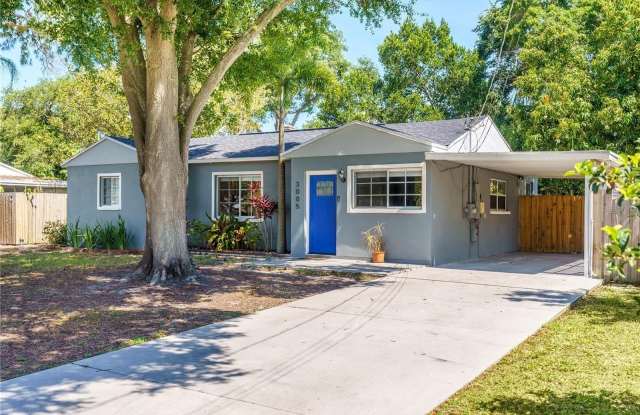 3005 W HELEN AVENUE - 3005 West Helen Avenue, Tampa, FL 33611