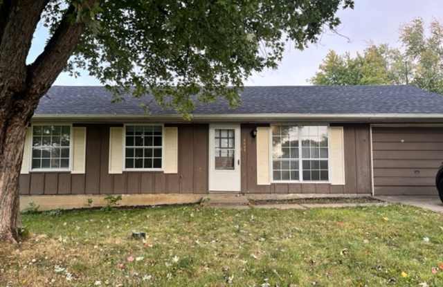 3 bed 1 bath Single Family home Gallery 1