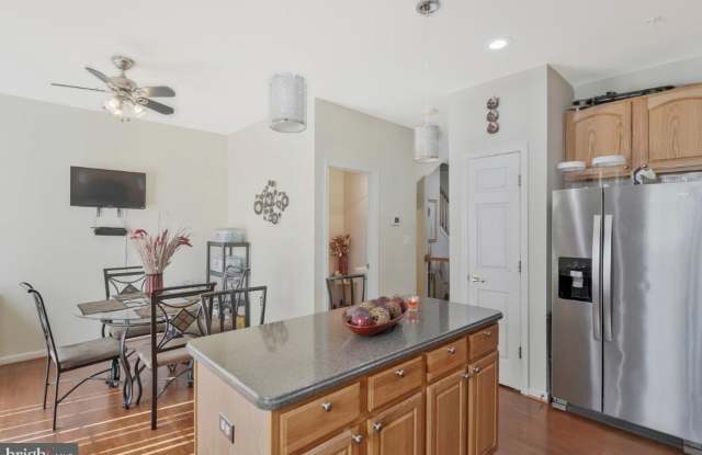 11497 SCOTCH HILLS Place Gallery 4